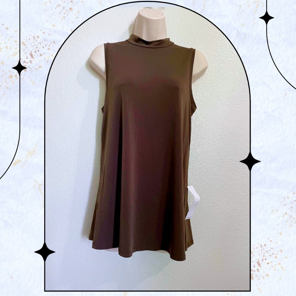 BCBGeneration Sleeveless Top - Small (NWT)